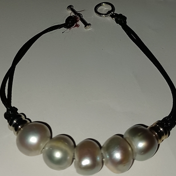 NATURAL FRESHWATER PEARL BEADS TOGGLE BRACELET - Picture 2 of 4